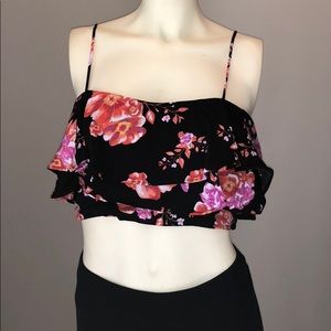 TULAROSA layered floral crop top!